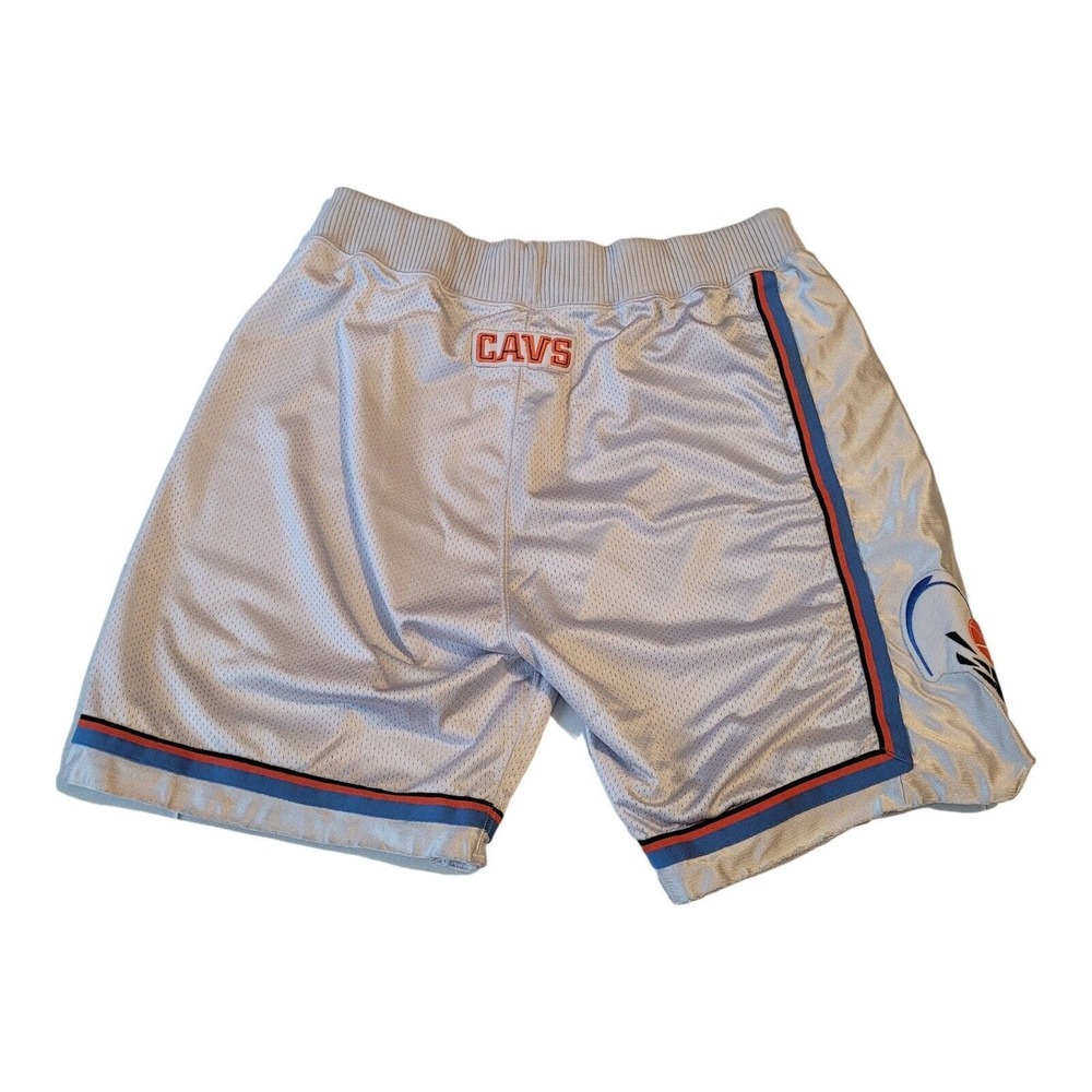 Vintage Cleveland Cavaliers Basketball Shorts Size 40 White Puma NBA W Flaws